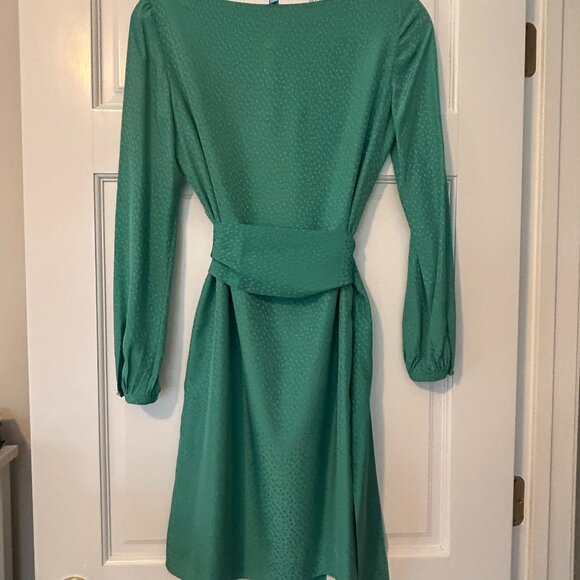 Tory Burch Dresses & Skirts - Tory Burch Emerald Green Jacquard Silk Shift Dress - Timeless Vintage Vibe